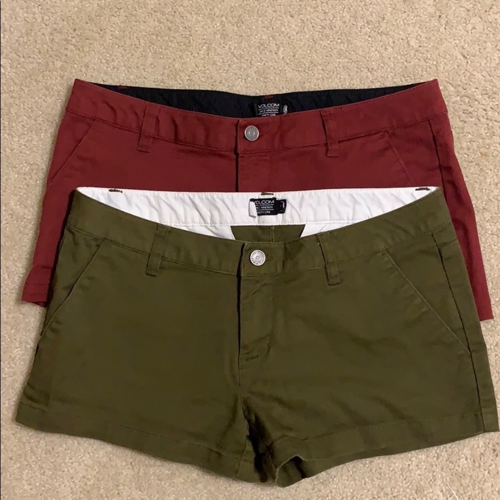 Volcom shorts